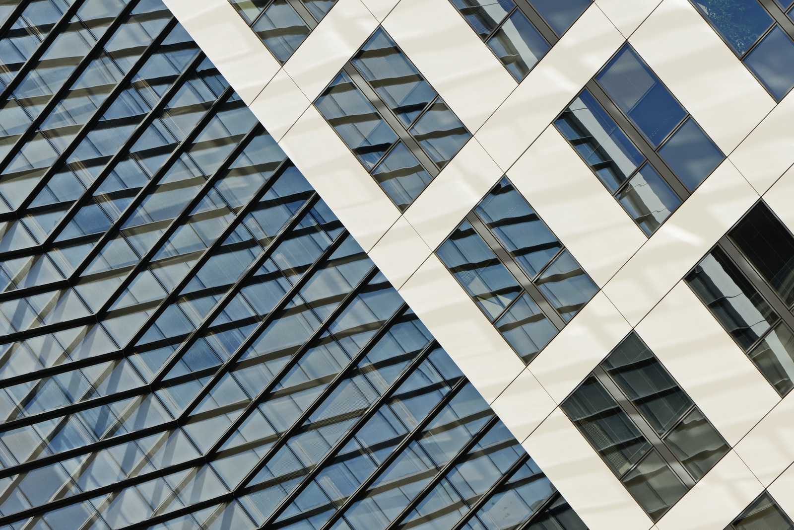 Facade.reflection 2012