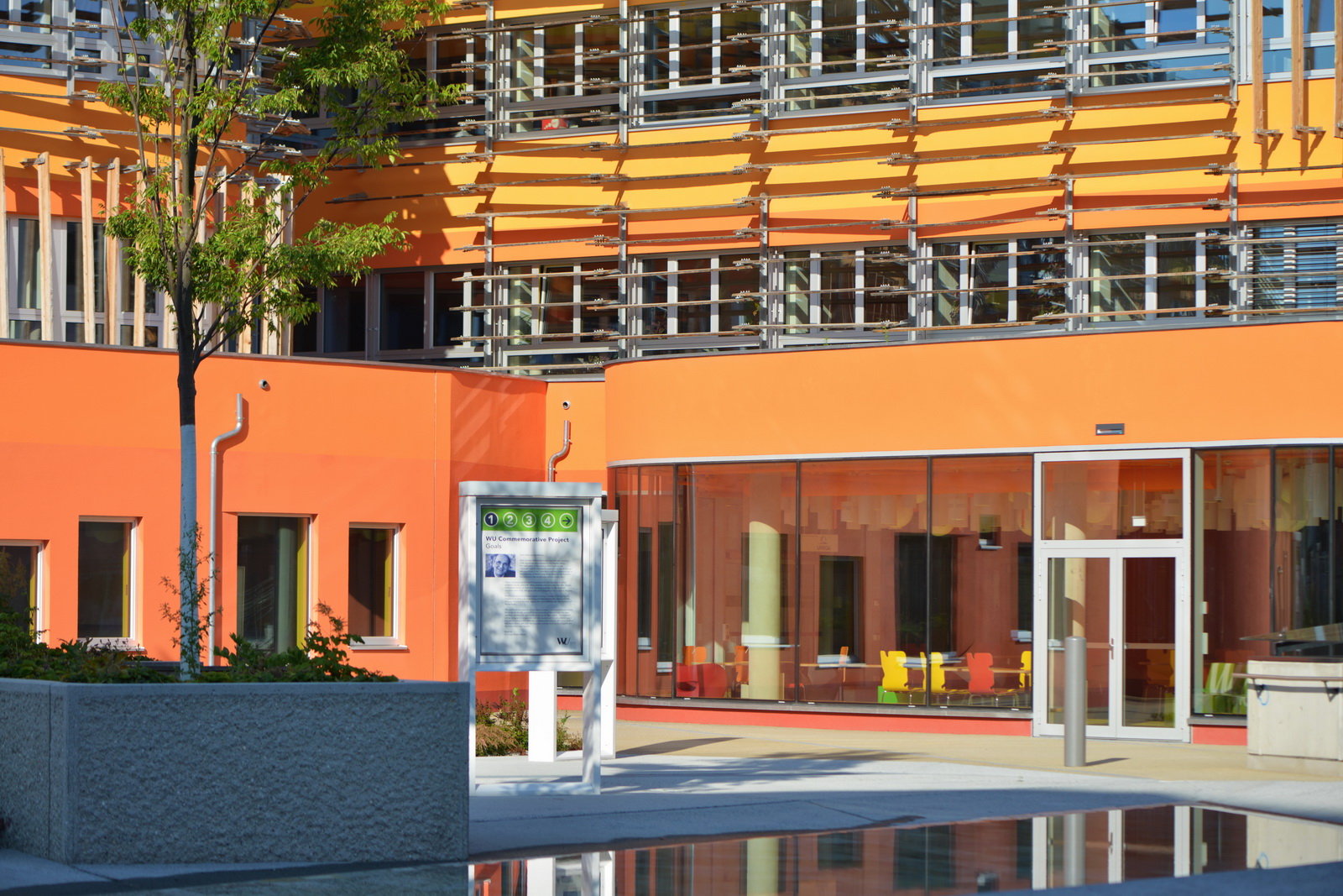 University.campus.vienna1 2014